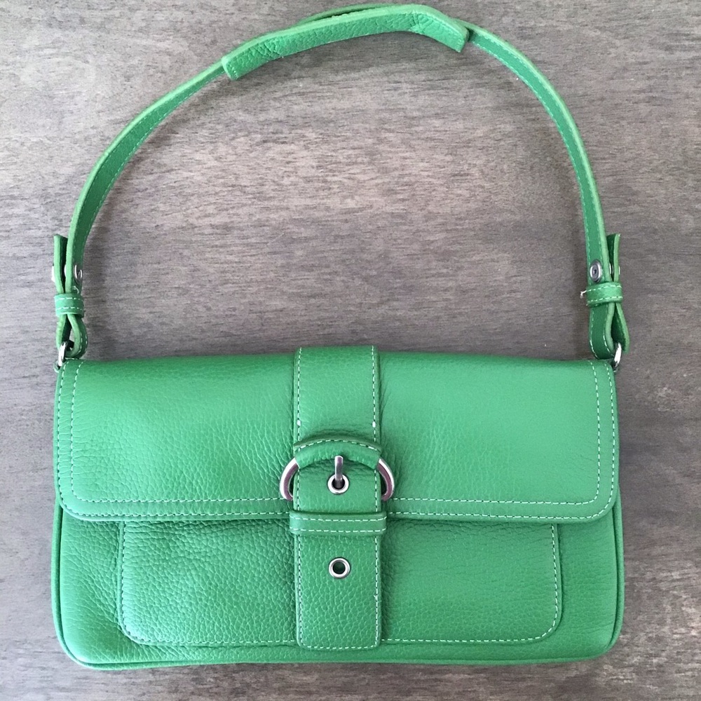 NWOT ANN TAYLOR Green Leather Mini Bag.